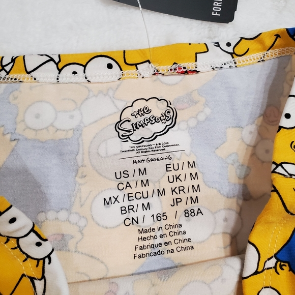 The Simpsons Crop Top - Picture 8 of 8